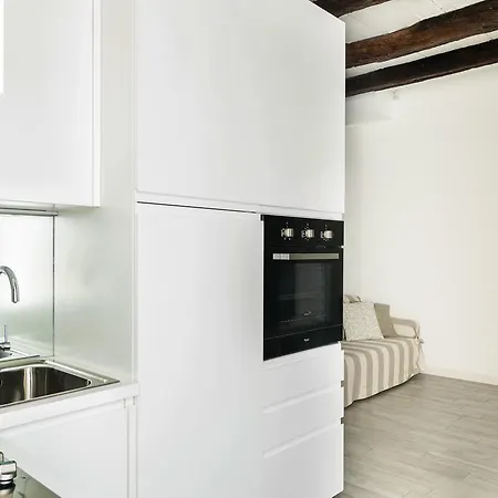 My In Apartment Como